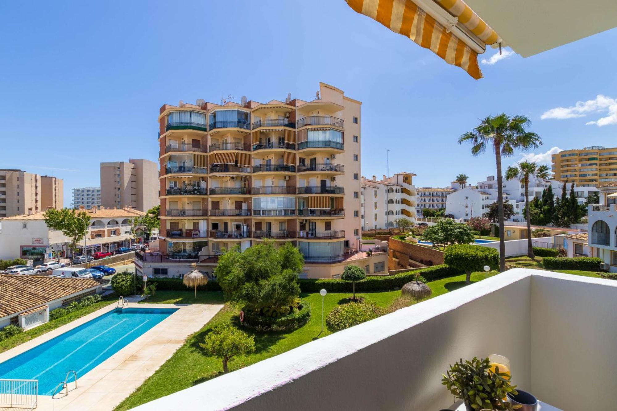 شقة Erisa 52 By Ivi Real Estate توريمولينوس المظهر الخارجي الصورة